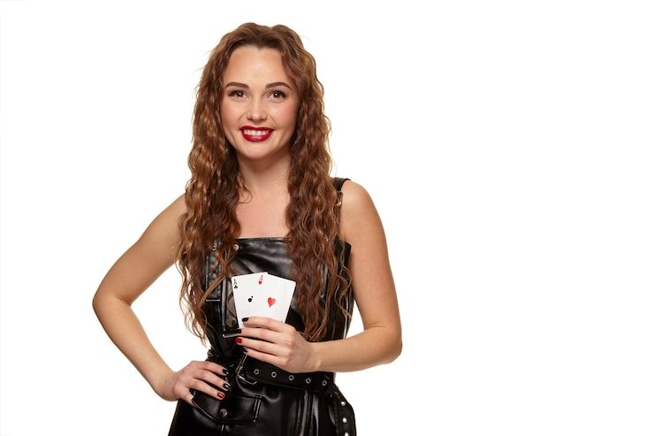 Meja roulette live dengan roda putar fisik dan dealer profesional